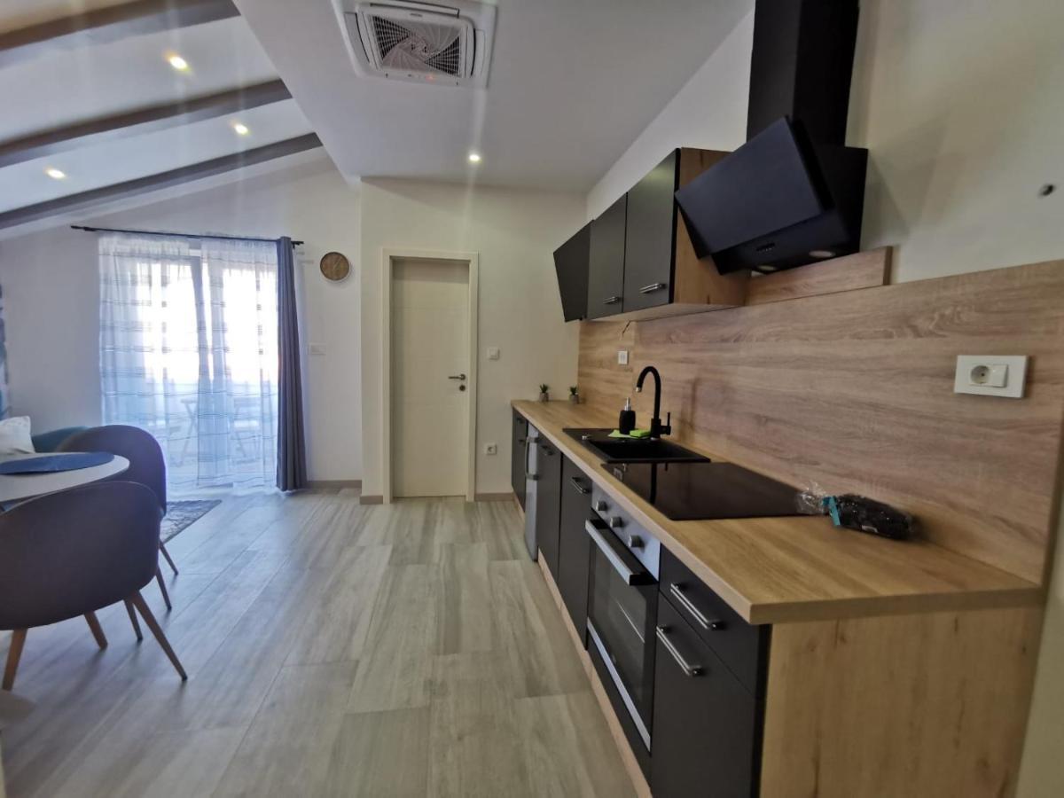 New Nikolina 4 Star Διαμέρισμα Mali Lošinj Εξωτερικό φωτογραφία
